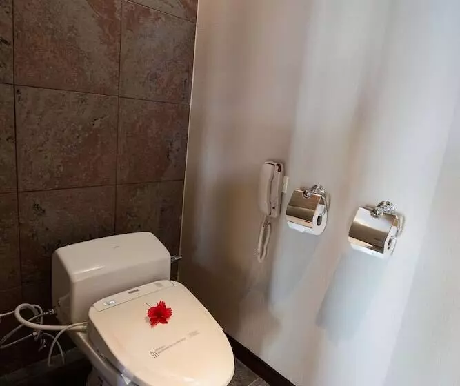 Hotelli The Pristine Villas And Bungalows At Palau Pacific Resort