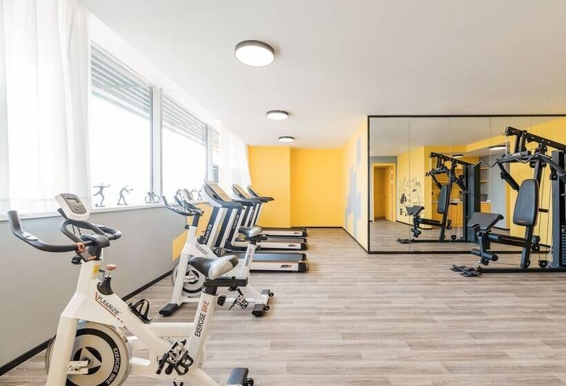 Atour Hotel Vr Fuzhou