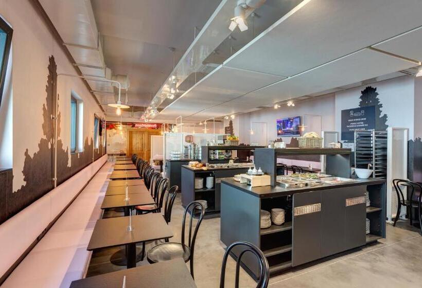 Meininger Hotel Bruxelles Gare Du Midi