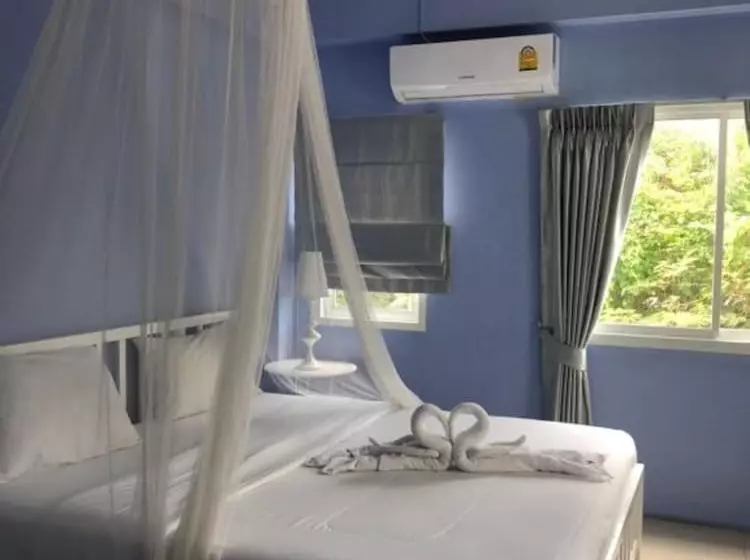 پانسیون Day Ii