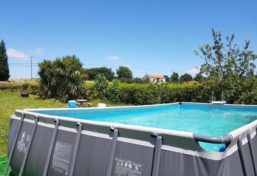 膳宿费 Mirador De Rouris