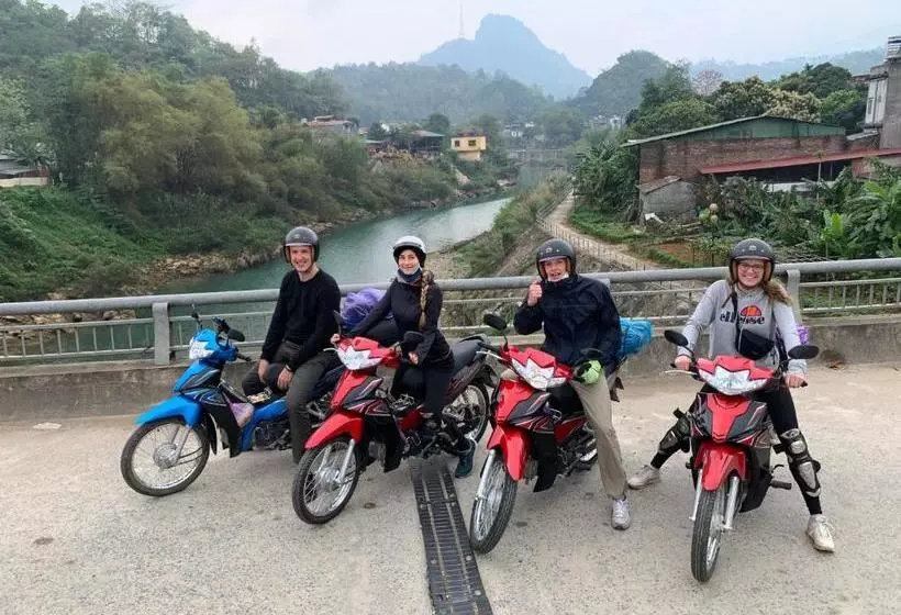 Bed and Breakfast Be S Home & Tours