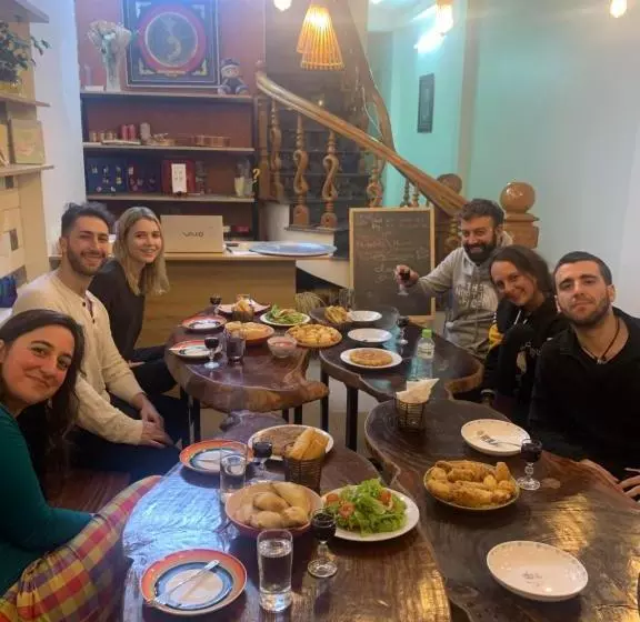 Bed and Breakfast Be S Home & Tours