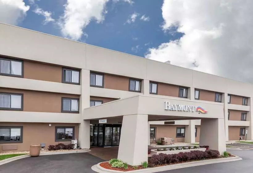 هتل Baymont By Wyndham Glenview