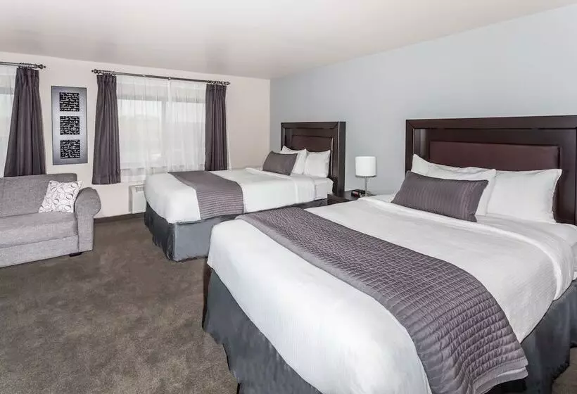 هتل Baymont By Wyndham Glenview