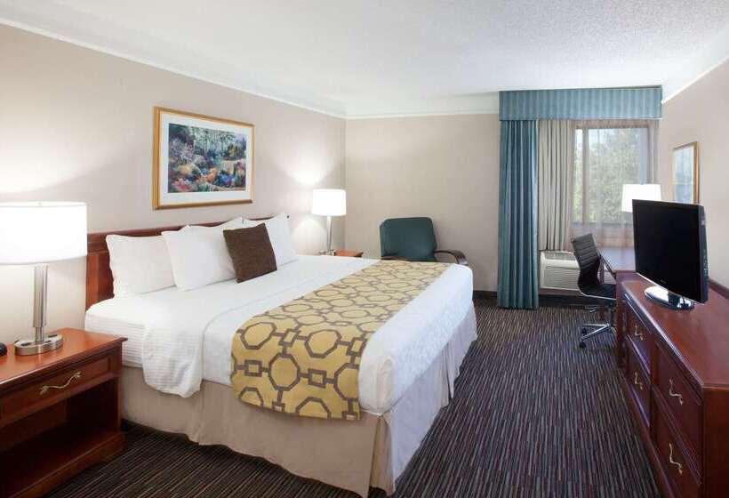 فندق Baymont By Wyndham Texarkana