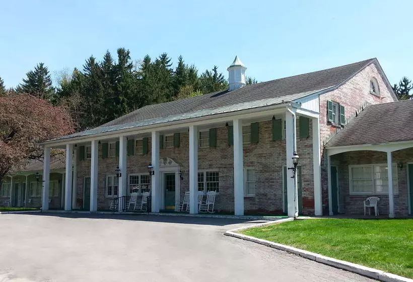 ホテル Inn At The Beeches