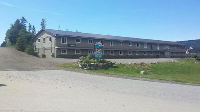 فندق Beluga Lake Lodge