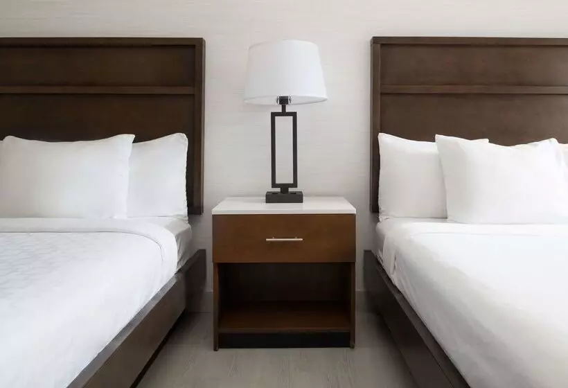 酒店 Best Western Plus All Suites Inn