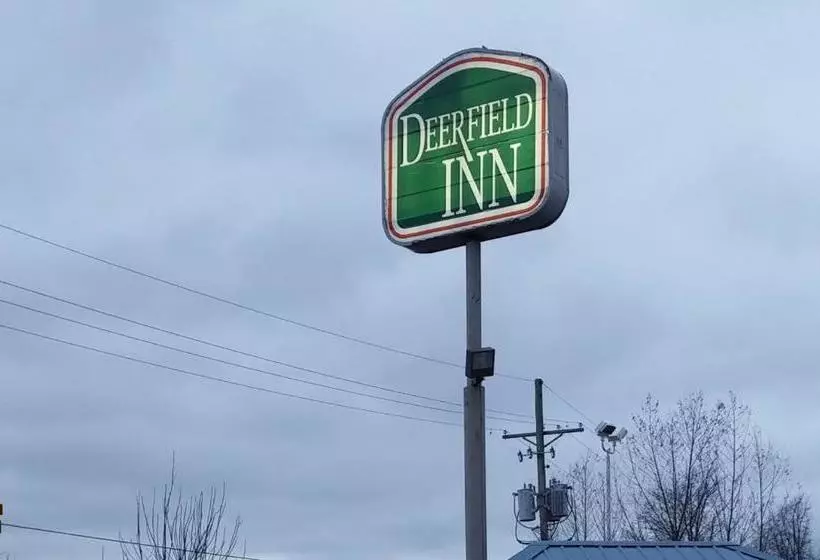 Отель Deerfield Inn