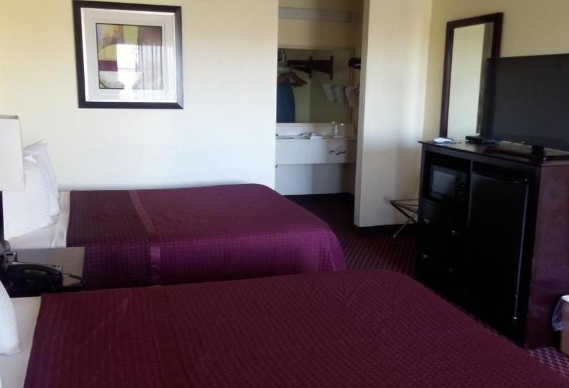 فندق Deerfield Inn