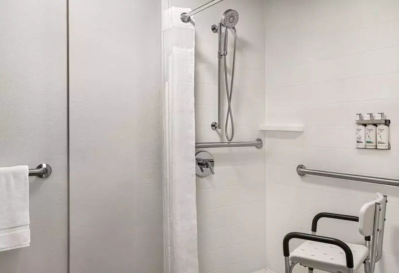 Отель Holiday Inn Express   Bowling Green, An Ihg