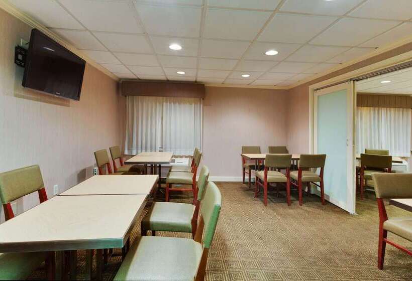 בית מלון כפרי La Quinta By Wyndham Lakeland East