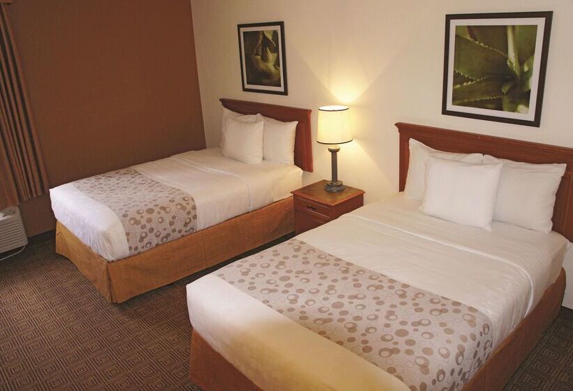 בית מלון כפרי La Quinta By Wyndham Lakeland East