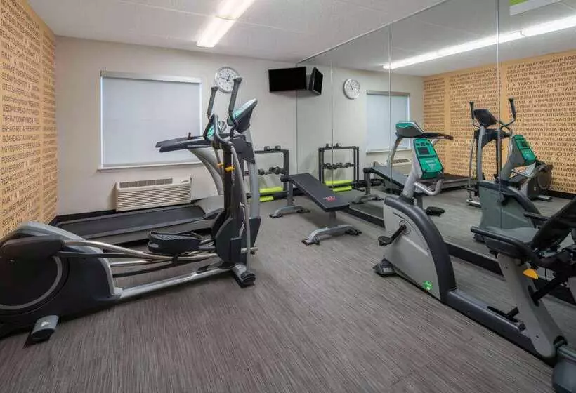 هتل La Quinta By Wyndham Naples East