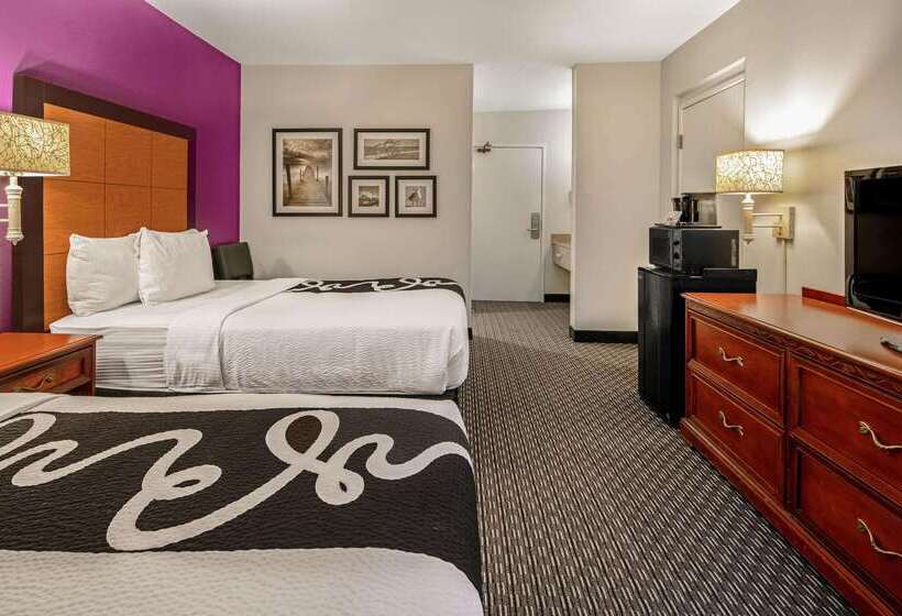 בית מלון כפרי La Quinta By Wyndham Naples East