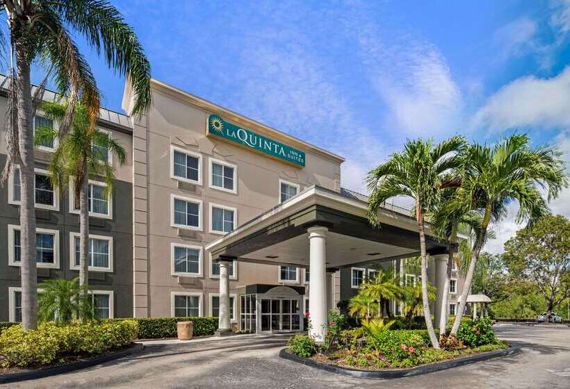 בית מלון כפרי La Quinta By Wyndham Naples East