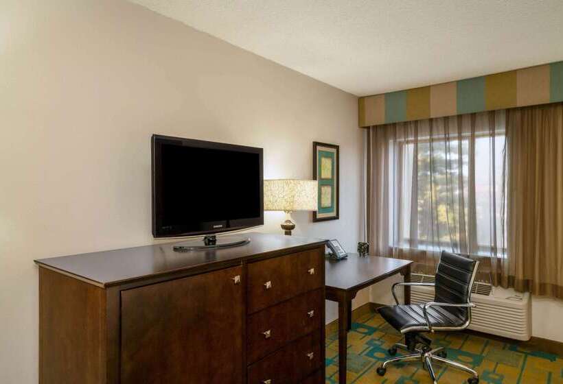 فندق La Quinta By Wyndham Nashville Airport
