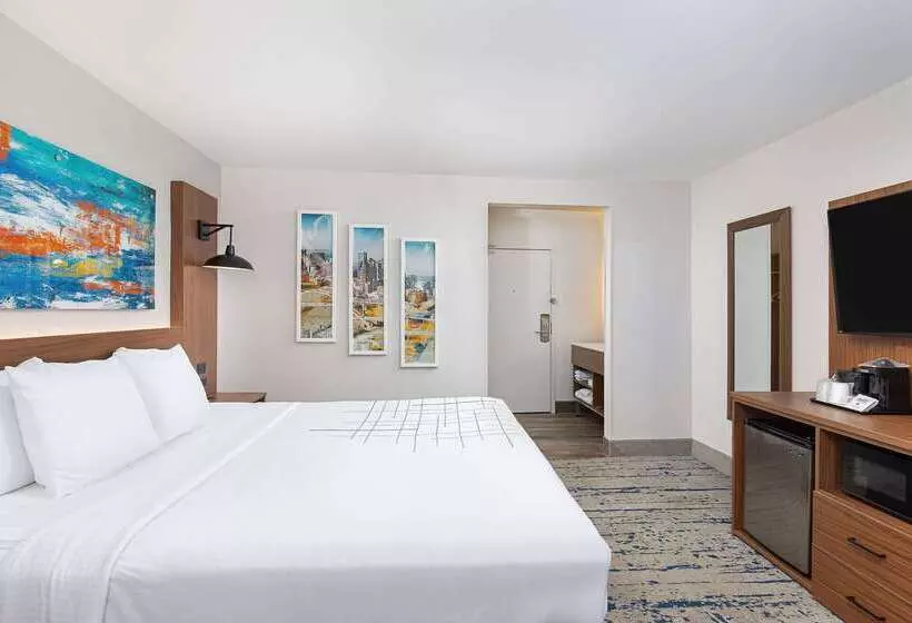 ホテル La Quinta By Wyndham Nashville Airport