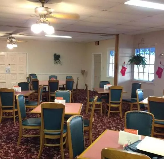 هتل Old Hickory Inn Jackson