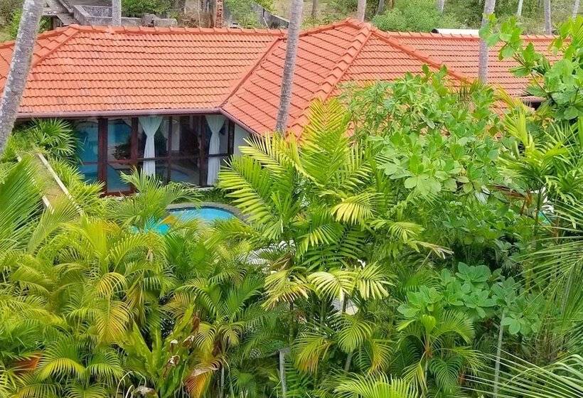 בית מלון כפרי Good Karma Ayurvedic Resort