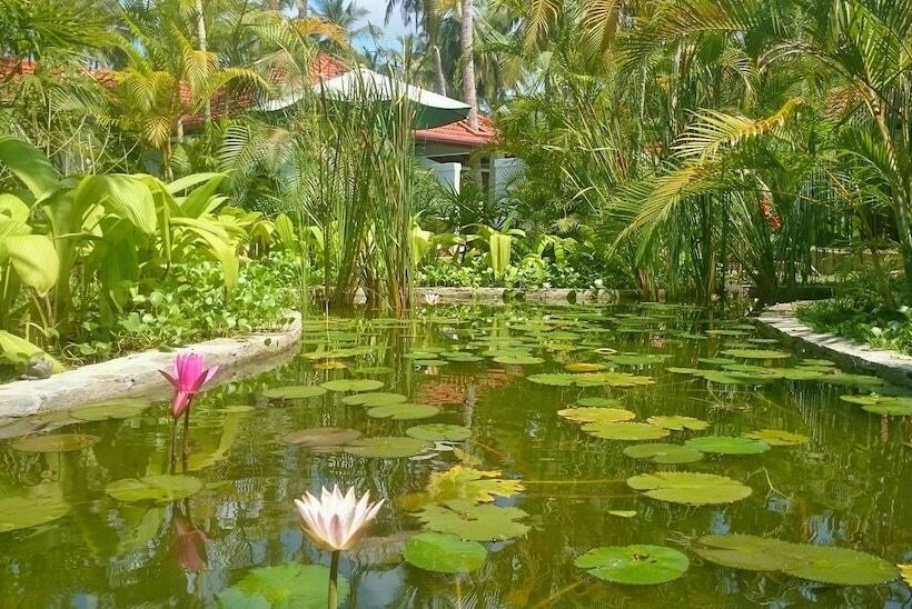 בית מלון כפרי Good Karma Ayurvedic Resort