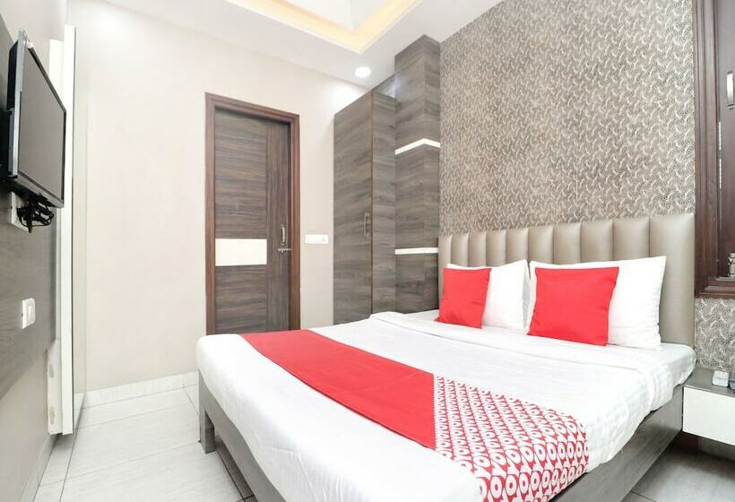 هتل Sukh Regency By Oyo Rooms