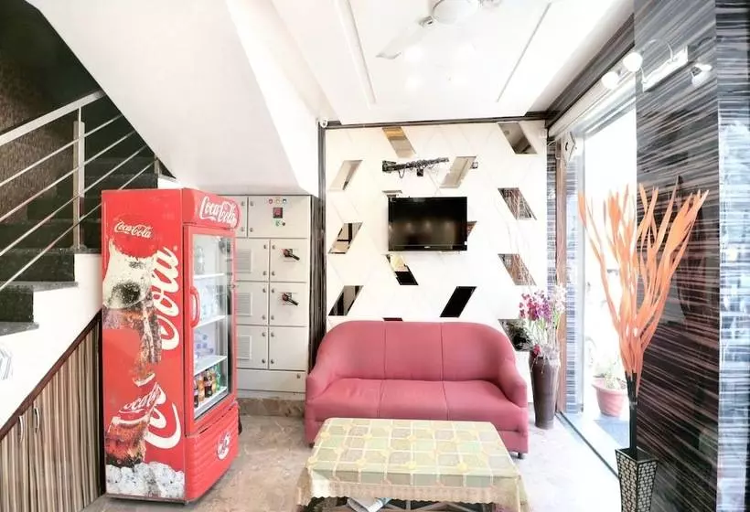 هتل Sukh Regency By Oyo Rooms