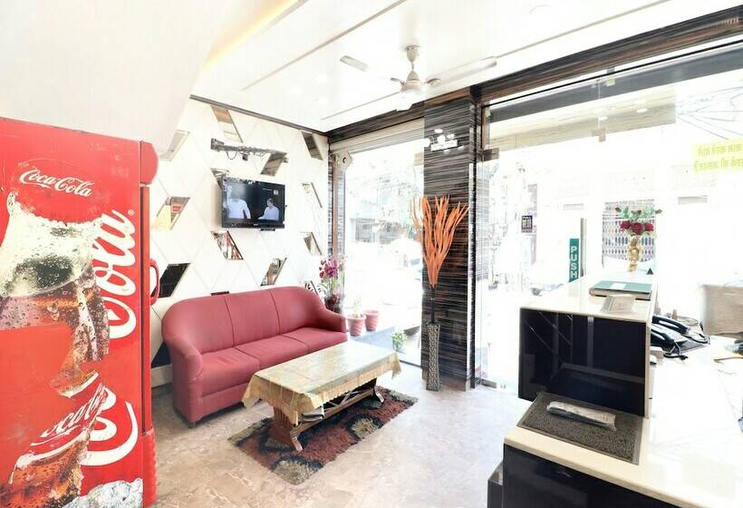 هتل Sukh Regency By Oyo Rooms