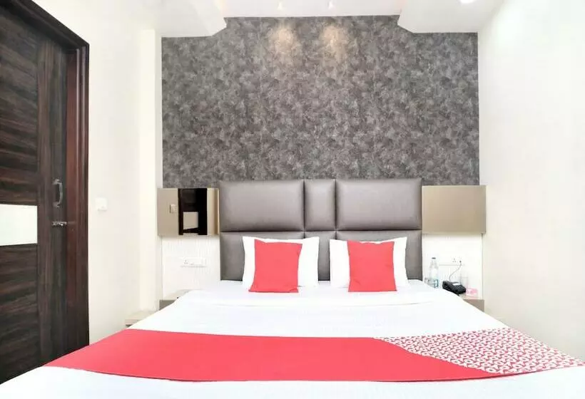هتل Sukh Regency By Oyo Rooms