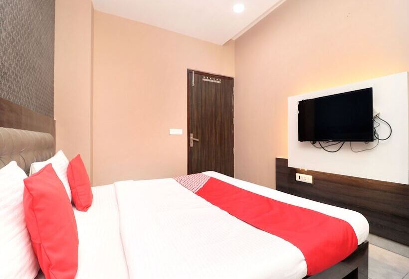 هتل Sukh Regency By Oyo Rooms