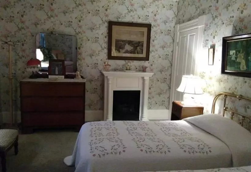 Aamiaismajoitus (B&B) Couture Farm At Millstone Hill