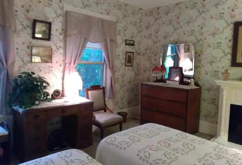 Aamiaismajoitus (B&B) Couture Farm At Millstone Hill