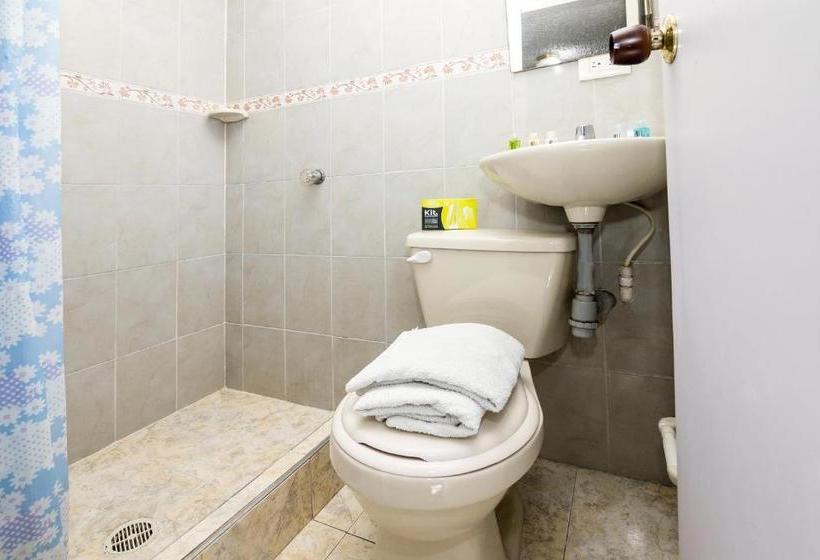 هتل Ayenda 1125 Hcr Pereira