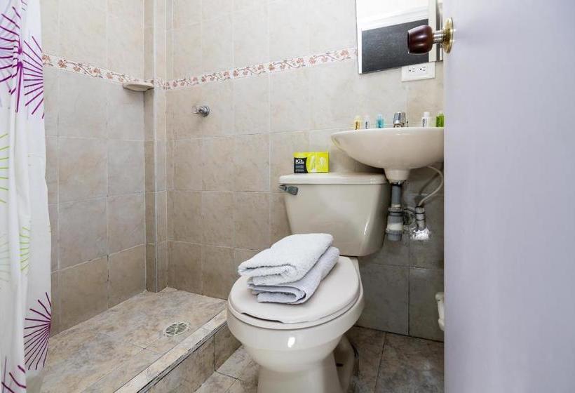 هتل Ayenda 1125 Hcr Pereira