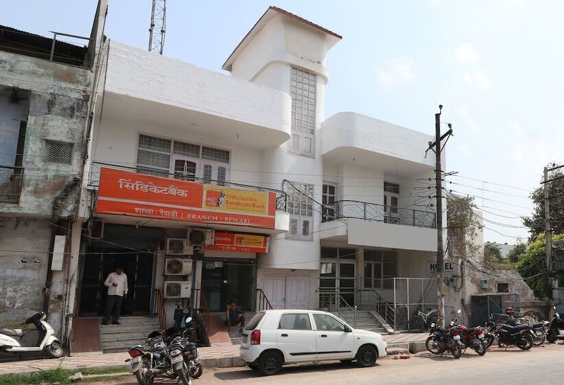 هتل Mehtab Regency By Oyo Rooms