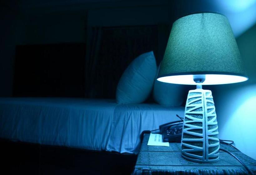 בית מלון כפרי Target Hill