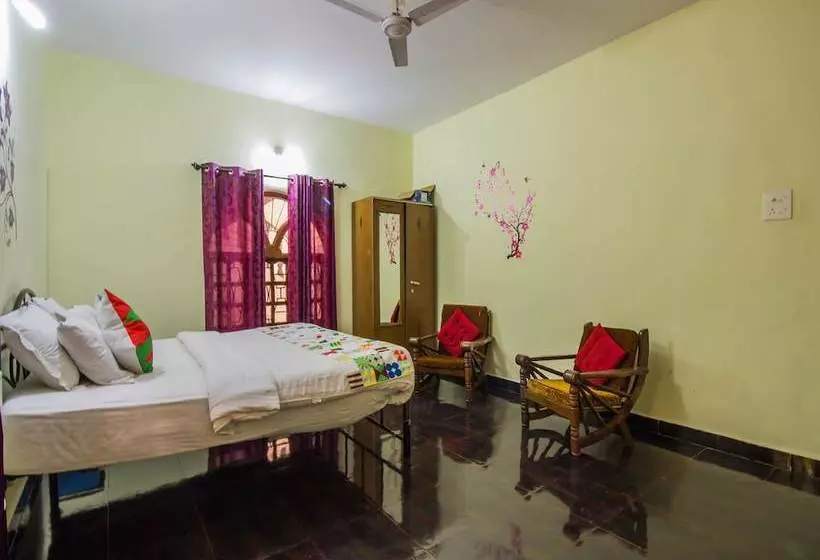 Oyo 12483 Home Bright 2bhk Mapusa
