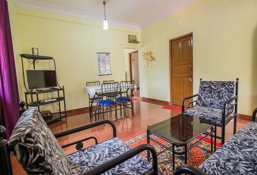 Oyo 12483 Home Bright 2bhk Mapusa