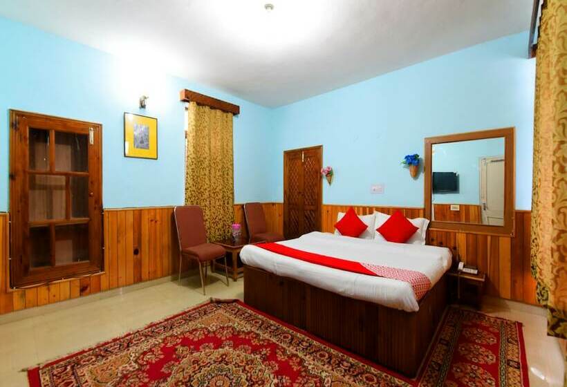 Oyo 13732 Home Cozy Near Mall Aleo Manali