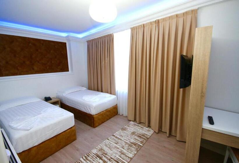 בית מלון כפרי Eljos