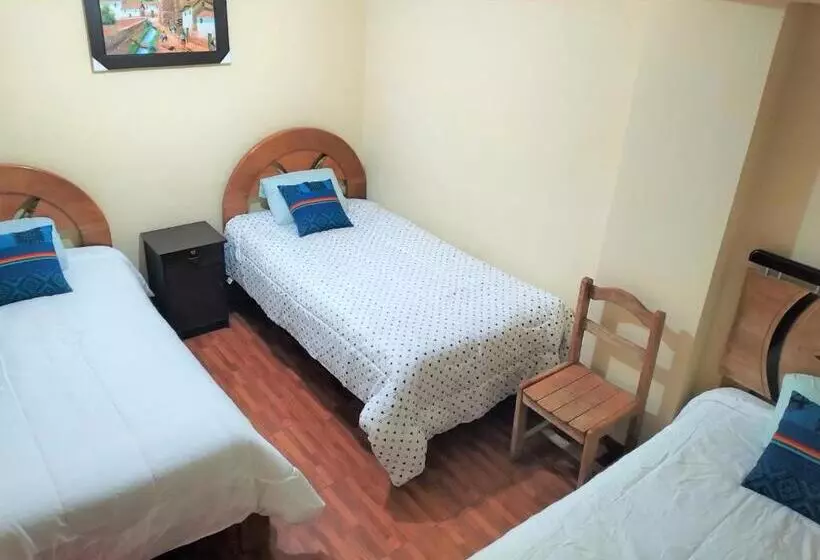 هتل Hostal Ukumari Andino