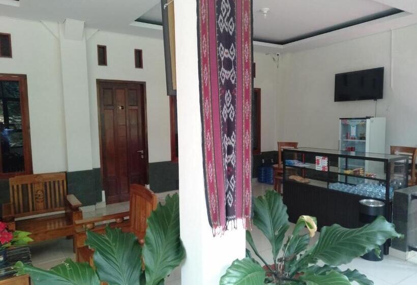 ホテル Gosyen Efata Toraja