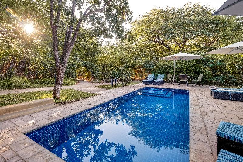 Mbano Manor Hotel Victoria Falls By Mantis