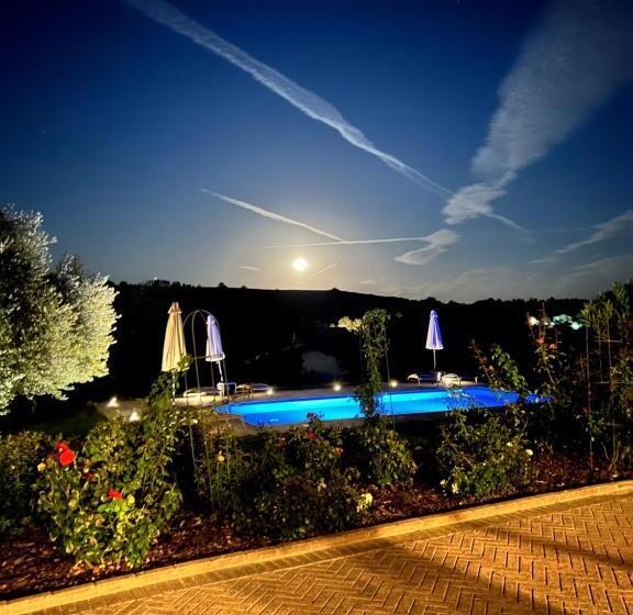 مبيت وإفطار Cascina Il Volo