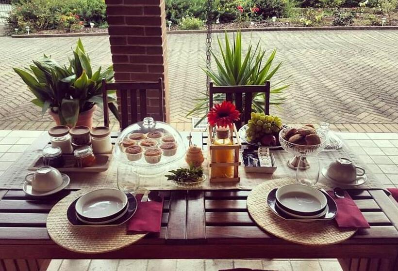 مبيت وإفطار Cascina Il Volo