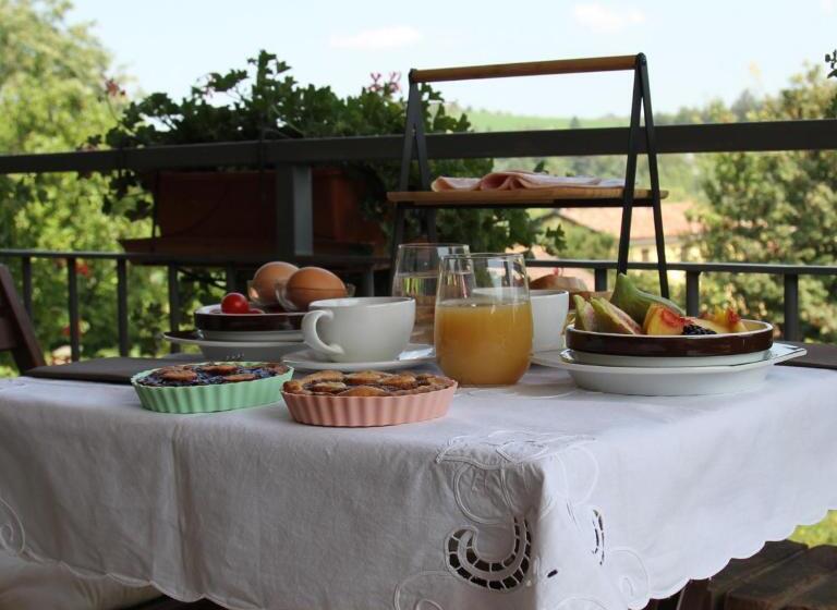 مبيت وإفطار Cascina Il Volo