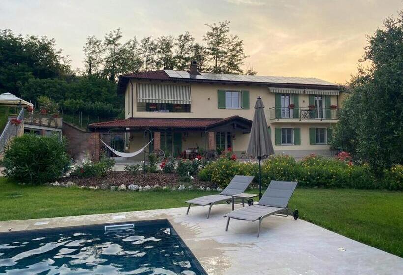 مبيت وإفطار Cascina Il Volo