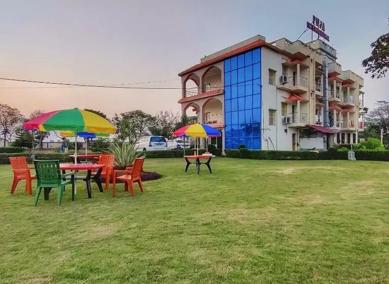Hôtel Puja International