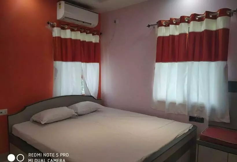 Hôtel Puja International